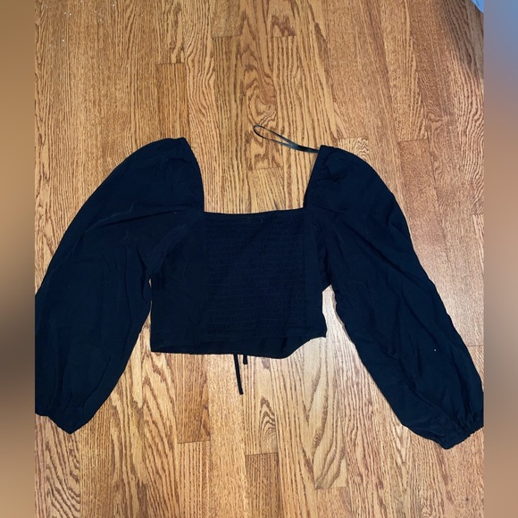 Target billowy sleeve top - Picture 2 of 2